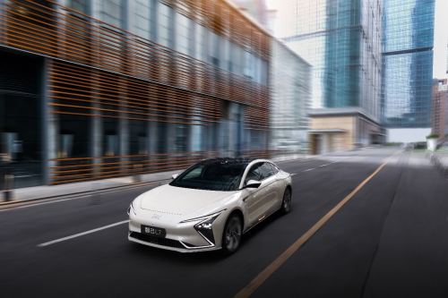 在宝藏车型的光环下,作为用户聊聊智己l7的一些小缺点-车讯快报